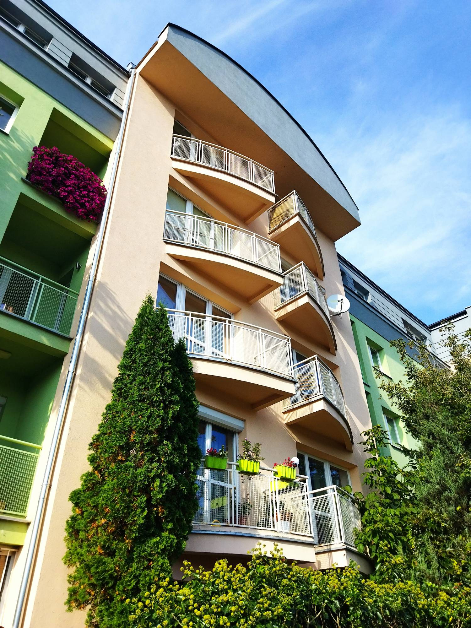 Zdjęcie architektury budynku Budynki mieszkalno-usługowe